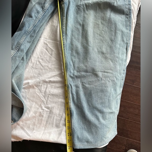 H&M Baggy Fit Jeans Light Wash Denim 30x32 Relaxed Wide Leg - Picture 6 of 7